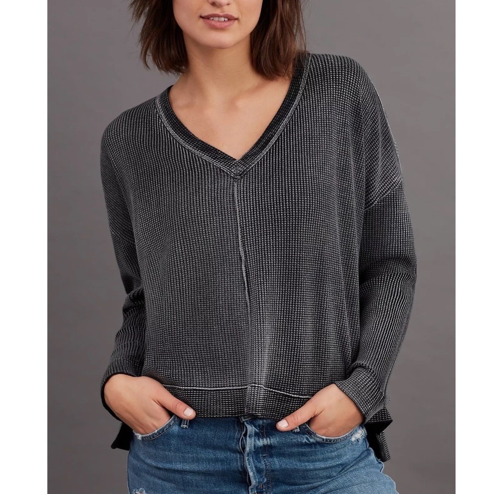Pilcro Top Women XL Black Gray Moira Waffle Knit V-Neck Long Sleeve Acid Wash